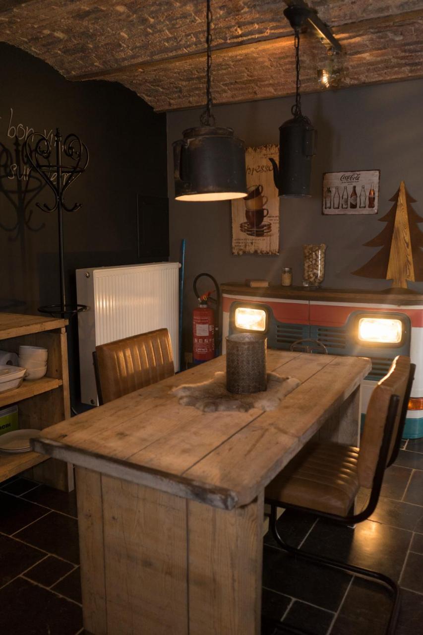 Gite De Corbion Loft1 Ciney Esterno foto